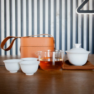 Gaiwan Travel Set with leather case